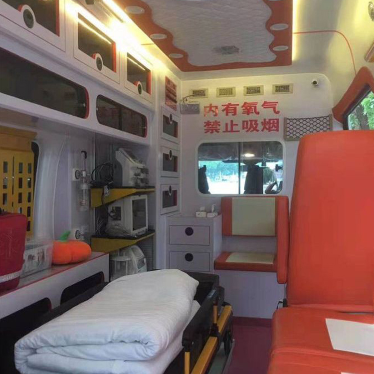 松柏镇癌症租赁救护车转运：为生命护航的科技与人文关怀